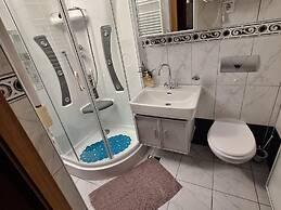 Charming Holiday Home With Private Pool