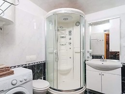 Charming Holiday Home With Private Pool