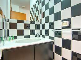 Residence With Swimming Pool Nearby the sea