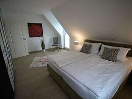 Casa Fortuna Modern Retreat