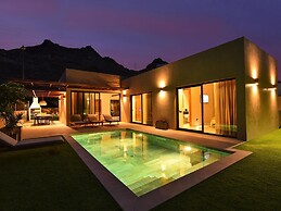 Pleasant Holiday Home Near Beach