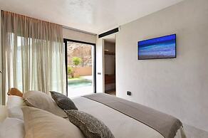 Pleasant Holiday Home Near Beach