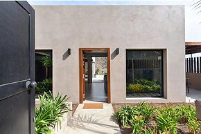 Pleasant Holiday Home Near Beach