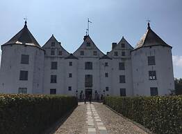 Holnis Beach Cabin Comfortable Vacation Home