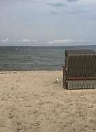 Holnis Beach Cabin Comfortable Vacation Home