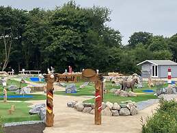 Holnis Beach Cabin Comfortable Vacation Home