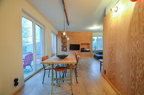 Quaint Villa With Enclosed Garden