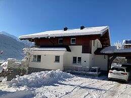 Holiday Apartment in Pinzgau