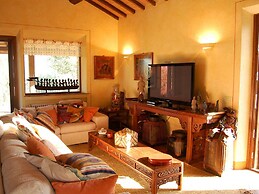 Holiday Home in Seggiano With Pool