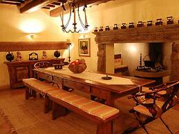Holiday Home in Seggiano With Pool