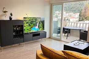 Apartments Jelena - One Bedroom Apartment With Balcony and Sea View