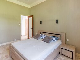 Holiday Home in Saint-julien-du-verdon With Garden