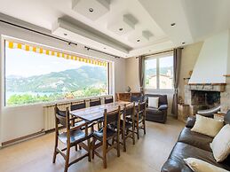Holiday Home in Saint-julien-du-verdon With Garden