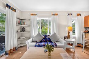 Pineapple Fields Boutique Condo Hotel