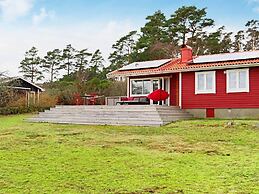 6 Person Holiday Home in Falkenberg-by Traum
