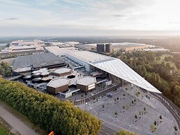 Central Apartment Near the Trade Fair