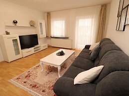 Central Apartment Near the Trade Fair