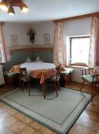 Kainlehen Modern Retreat