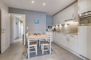 Pleasant Apartment Near the Seafront