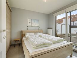 Pleasant Apartment Near the Seafront