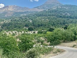 Belvilla by OYO Villa El Refugio