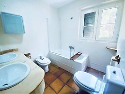 Belvilla by OYO Villa El Refugio