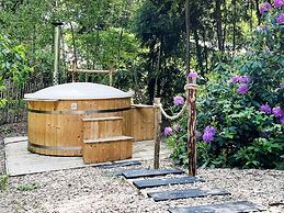 Luxury Holiday Home in Rheezerveen With Wellness