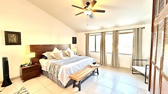 Charming Ajijic Home With Lake Views and Walk to Everything