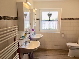 Anchorage Modern Retreat