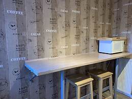 Anchorage Modern Retreat