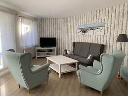 Anchorage Modern Retreat