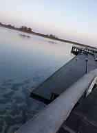 Island Nest Modern Retreat