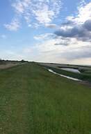 Island Nest Modern Retreat