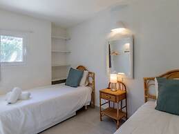 Belvilla by OYO Ca la Vida