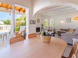 Belvilla by OYO Ca la Vida