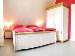 Adlerhorst Modern Retreat