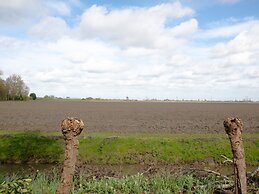 Wellness Bungalow With Whirlpool and Sauna