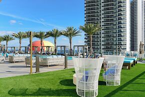 Luxury Beachfront Condo with Ocean View