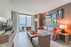 Luxury Beachfront Condo with Ocean View