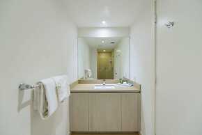 Luxury Beachfront Condo with Ocean View