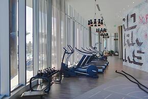 Luxury Beachfront Condo with Ocean View