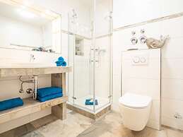 Message in a Bottle Modern Retreat