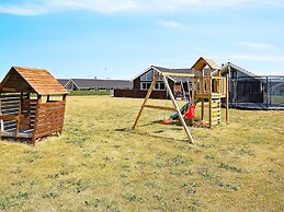 18 Person Holiday Home in Bogense