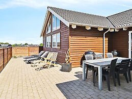 18 Person Holiday Home in Bogense