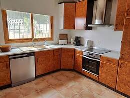 Villa Fiorida Comfortable Holiday Residence