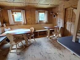 Englhof Comfortable Holiday Residence