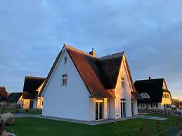 Small Boulder Comfortable Vacation Home