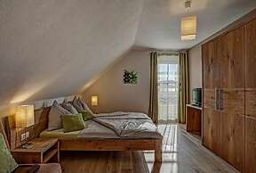 Apartment Adlerhorst - Schwalbenhof Farm