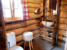 Nice Chalet in Klagenfurt With hot tub