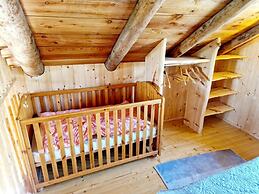Nice Chalet in Klagenfurt With hot tub